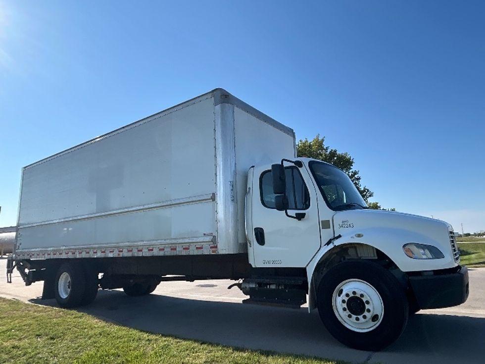 Medium Duty Box Truck-Light and Medium Duty Trucks-Freightliner-2020-M2-Wichita-KS-357,020\n\t\tmiles-$ 24,000 - Image 15
