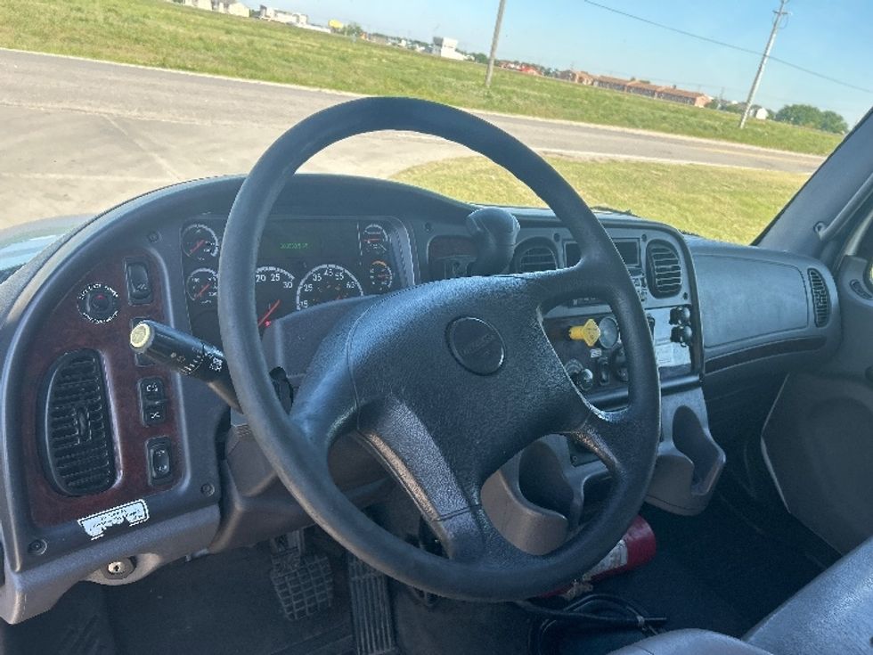 Medium Duty Box Truck-Light and Medium Duty Trucks-Freightliner-2020-M2-Wichita-KS-357,020\n\t\tmiles-$ 24,000 - Image 17