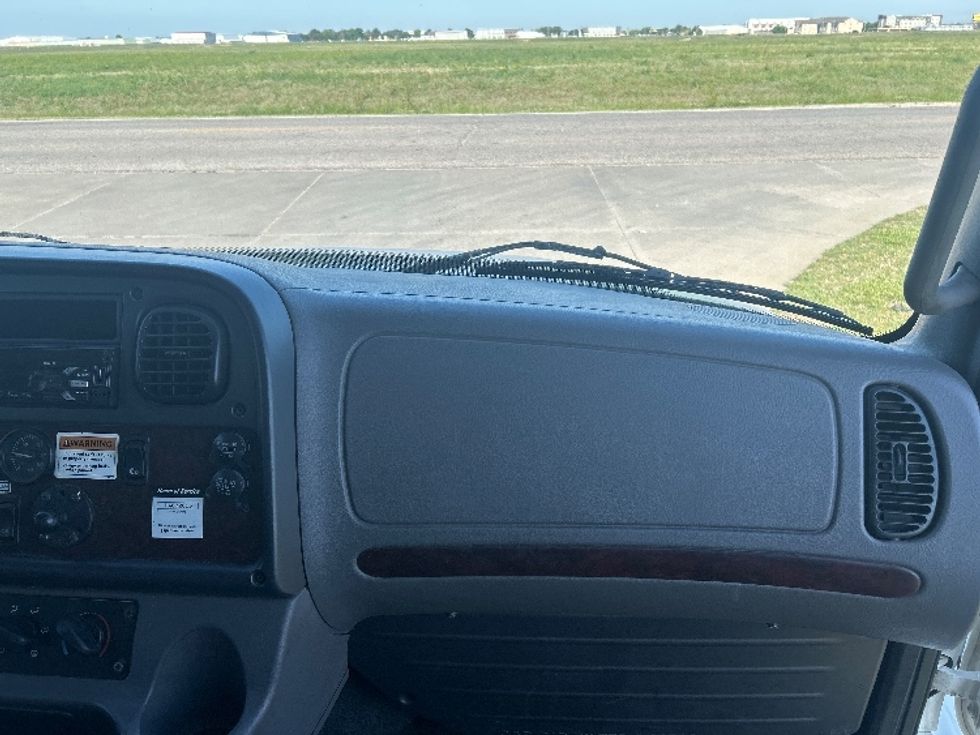Medium Duty Box Truck-Light and Medium Duty Trucks-Freightliner-2020-M2-Wichita-KS-357,020\n\t\tmiles-$ 24,000 - Image 21
