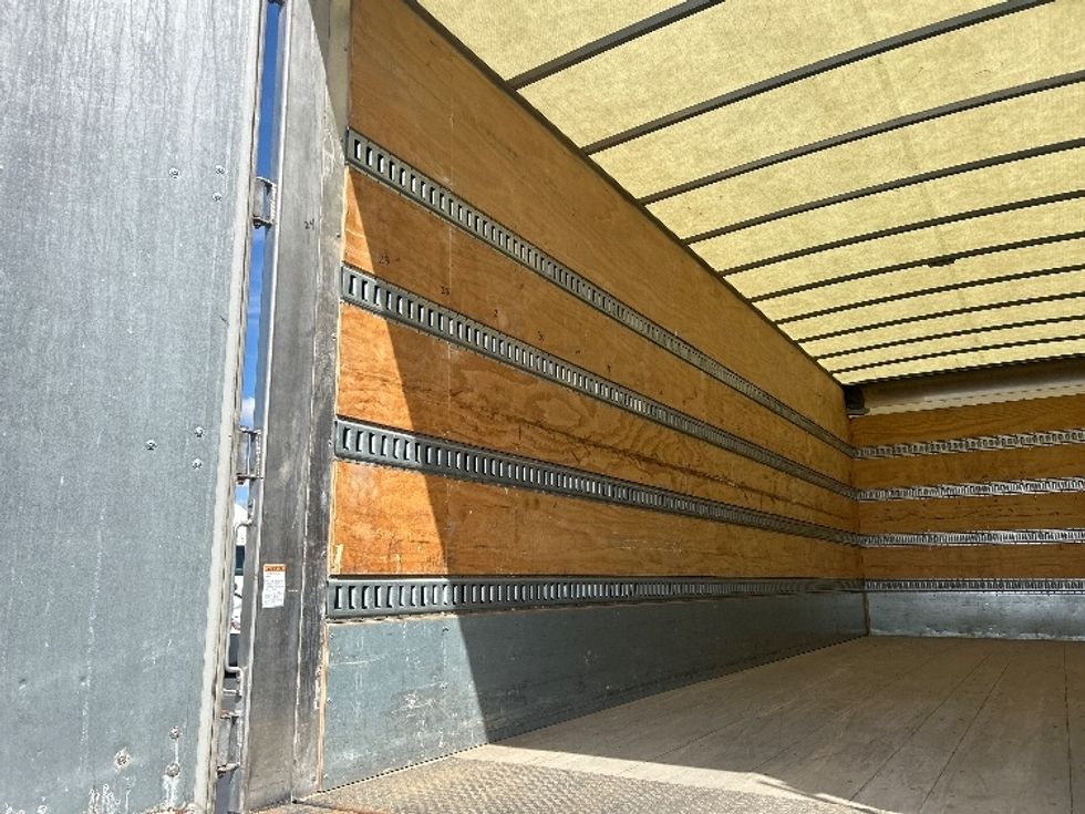 Medium Duty Box Truck-Light and Medium Duty Trucks-Freightliner-2020-M2-Windsor-WI-101,735\n\t\tmiles-$ 64,000 - Image 10