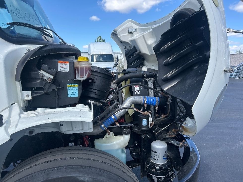 Medium Duty Box Truck-Light and Medium Duty Trucks-Freightliner-2020-M2-Windsor-WI-101,735\n\t\tmiles-$ 64,000 - Image 21