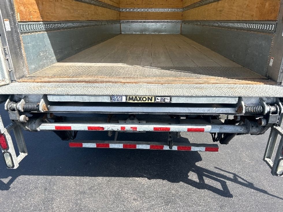 Medium Duty Box Truck-Light and Medium Duty Trucks-Freightliner-2020-M2-Windsor-WI-101,735\n\t\tmiles-$ 64,000 - Image 9