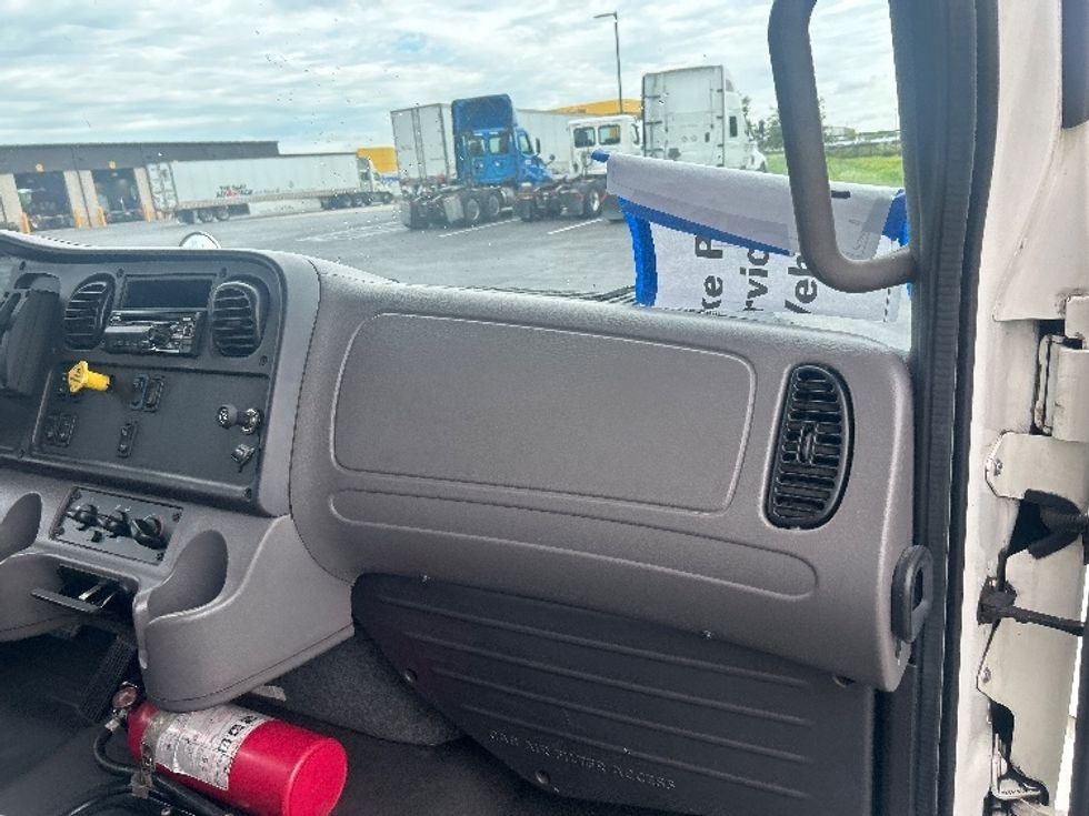 Medium Duty Box Truck-Light and Medium Duty Trucks-Freightliner-2020-M2-Windsor-WI-106,965\n\t\tmiles-$ 64,500 - Image 21