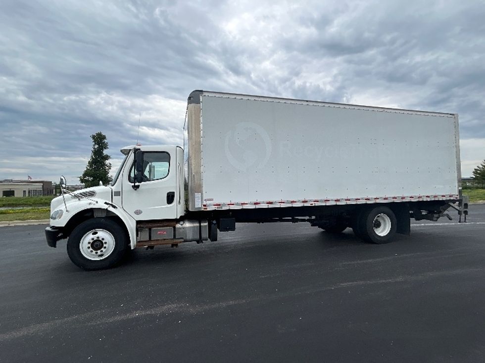 Medium Duty Box Truck-Light and Medium Duty Trucks-Freightliner-2020-M2-Windsor-WI-106,965\n\t\tmiles-$ 64,500 - Image 4