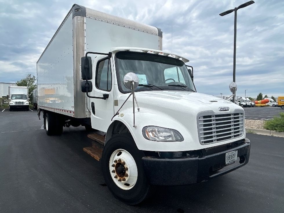 Medium Duty Box Truck-Light and Medium Duty Trucks-Freightliner-2020-M2-Windsor-WI-120,802\n\t\tmiles-$ 63,000 - Image 1