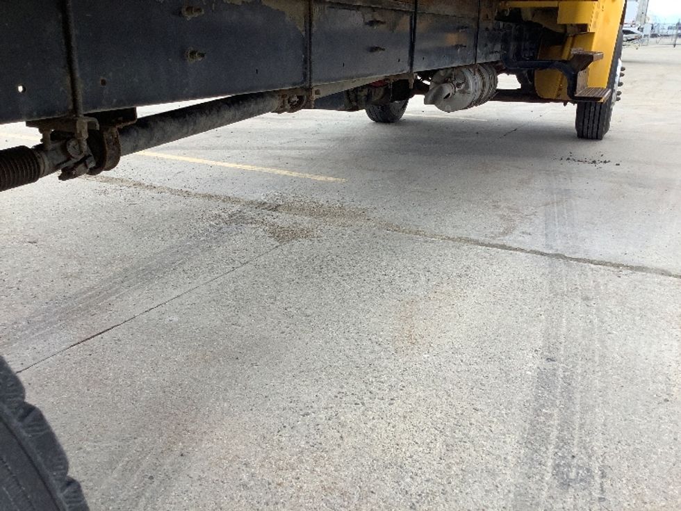 Medium Duty Box Truck-Light and Medium Duty Trucks-Freightliner-2020-M2-Winnipeg-MB-166,958\n\t\tkm-$ 75,000 - Image 14