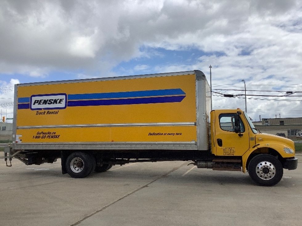 Medium Duty Box Truck-Light and Medium Duty Trucks-Freightliner-2020-M2-Winnipeg-MB-166,958\n\t\tkm-$ 75,000 - Image 15