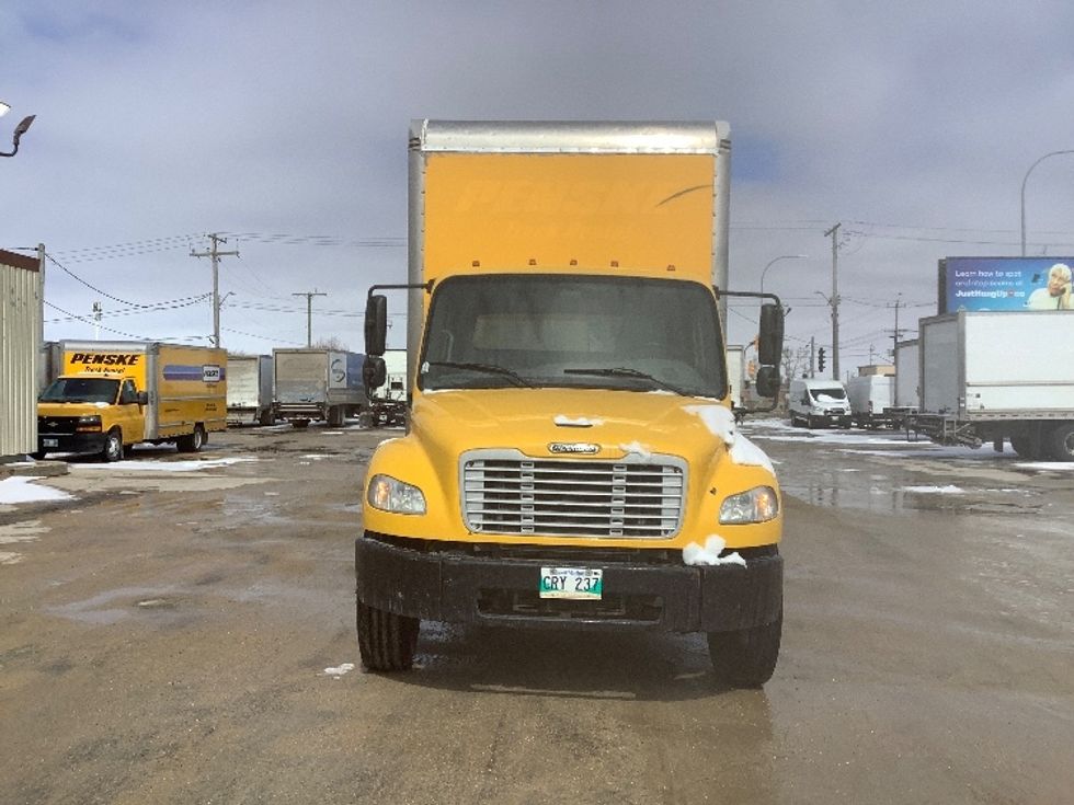 Medium Duty Box Truck-Light and Medium Duty Trucks-Freightliner-2020-M2-Winnipeg-MB-178,272\n\t\tkm-$ 83,000 - Image 2