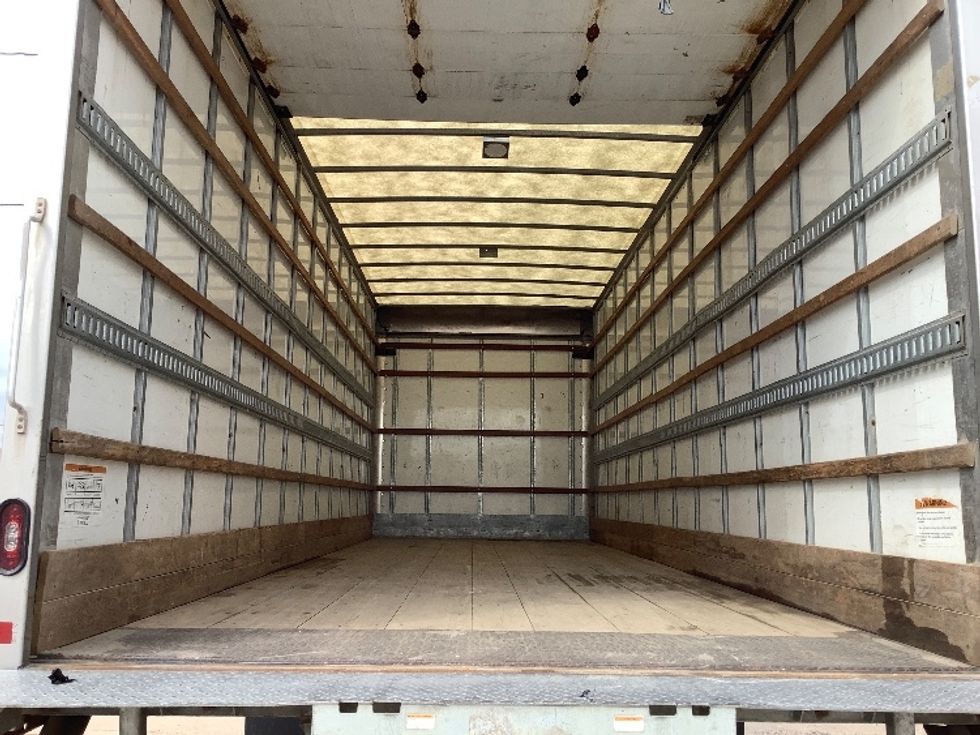 Medium Duty Box Truck-Light and Medium Duty Trucks-Freightliner-2020-M2-Winnipeg-MB-205,932\n\t\tkm-$ 71,750 - Image 10