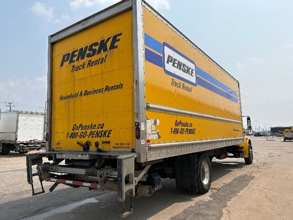 Medium Duty Box Truck-Light and Medium Duty Trucks-Freightliner-2020-M2-Winnipeg-MB-252,222\n\t\tkm-$ 63,750 - Image 12