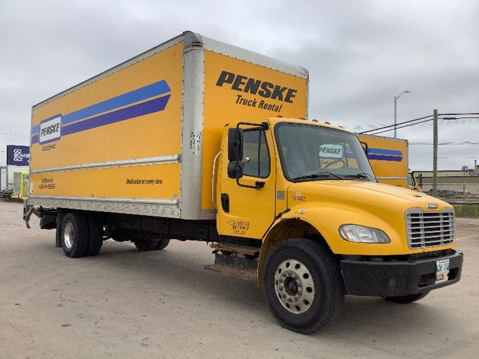 Medium Duty Box Truck-Light and Medium Duty Trucks-Freightliner-2020-M2-Winnipeg-MB-258,311\n\t\tkm-$ 68,000 - Image 1