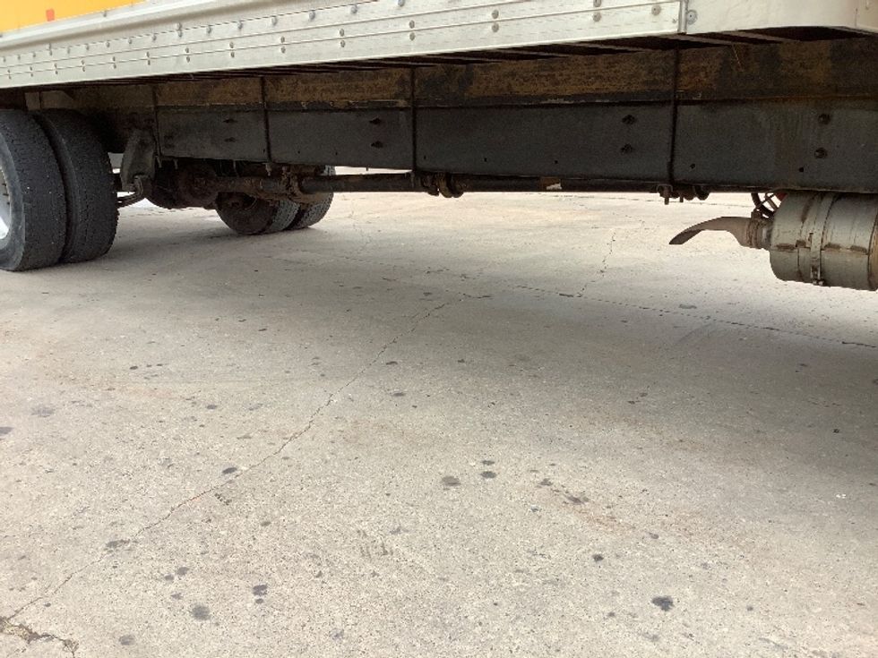 Medium Duty Box Truck-Light and Medium Duty Trucks-Freightliner-2020-M2-Winnipeg-MB-258,311\n\t\tkm-$ 68,000 - Image 14