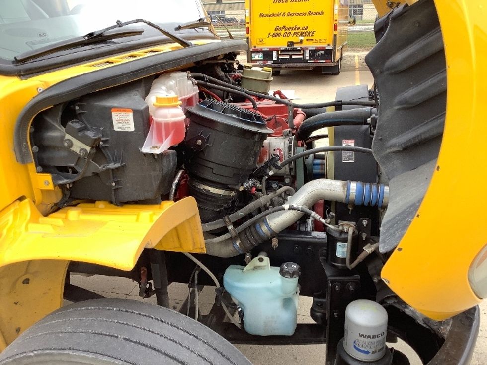 Medium Duty Box Truck-Light and Medium Duty Trucks-Freightliner-2020-M2-Winnipeg-MB-258,311\n\t\tkm-$ 68,000 - Image 22