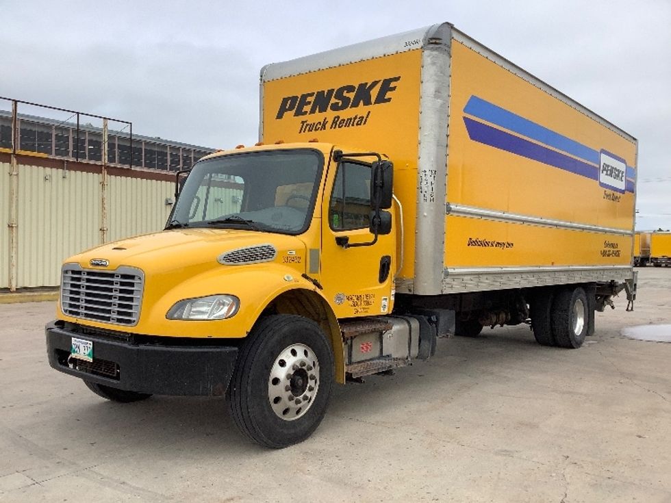 Medium Duty Box Truck-Light and Medium Duty Trucks-Freightliner-2020-M2-Winnipeg-MB-258,311\n\t\tkm-$ 68,000 - Image 3