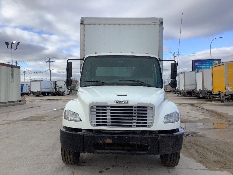 Medium Duty Box Truck-Light and Medium Duty Trucks-Freightliner-2020-M2-Winnipeg-MB-259,952\n\t\tkm-$ 70,750 - Image 2