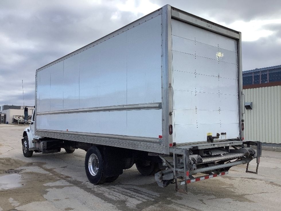 Medium Duty Box Truck-Light and Medium Duty Trucks-Freightliner-2020-M2-Winnipeg-MB-259,952\n\t\tkm-$ 70,750 - Image 6