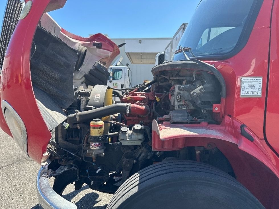 Medium Duty Box Truck-Light and Medium Duty Trucks-Freightliner-2020-M2-Wixom-MI-240,828\n\t\tmiles-$ 41,000 - Image 24