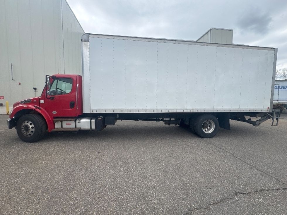 Medium Duty Box Truck-Light and Medium Duty Trucks-Freightliner-2020-M2-Wixom-MI-272,193\n\t\tmiles-$ 42,000 - Image 4