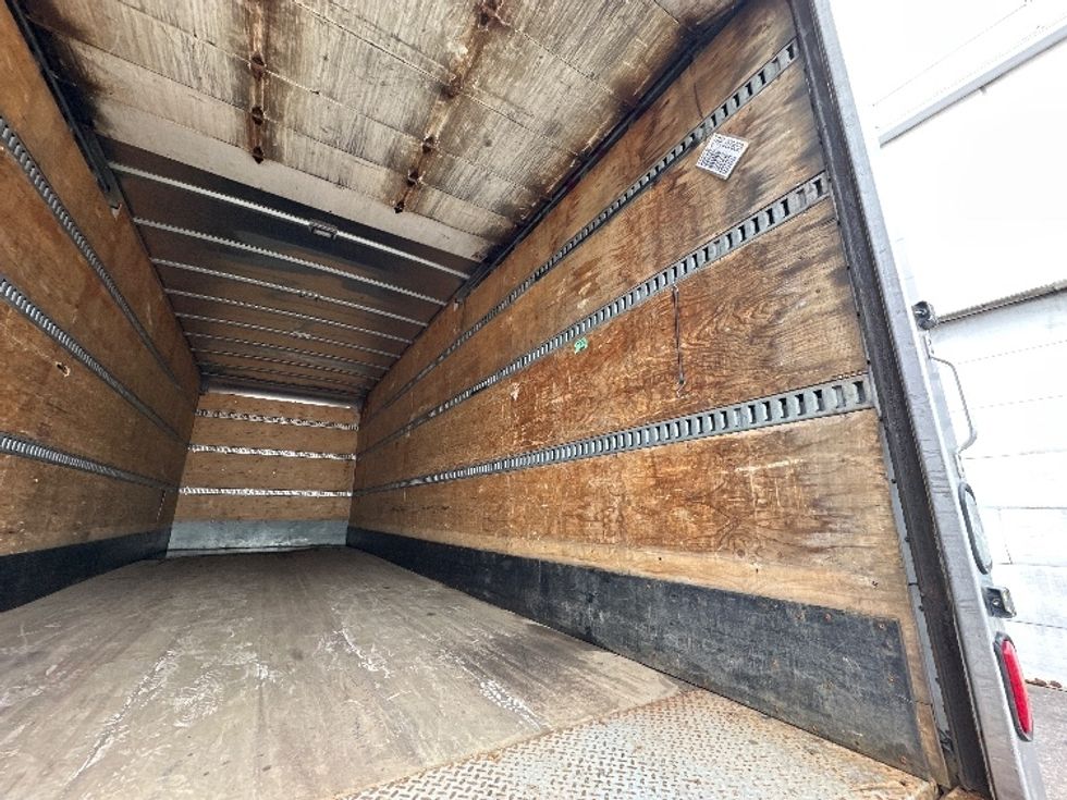 Medium Duty Box Truck-Light and Medium Duty Trucks-Freightliner-2020-M2-Wixom-MI-307,321\n\t\tmiles-$ 31,750 - Image 12