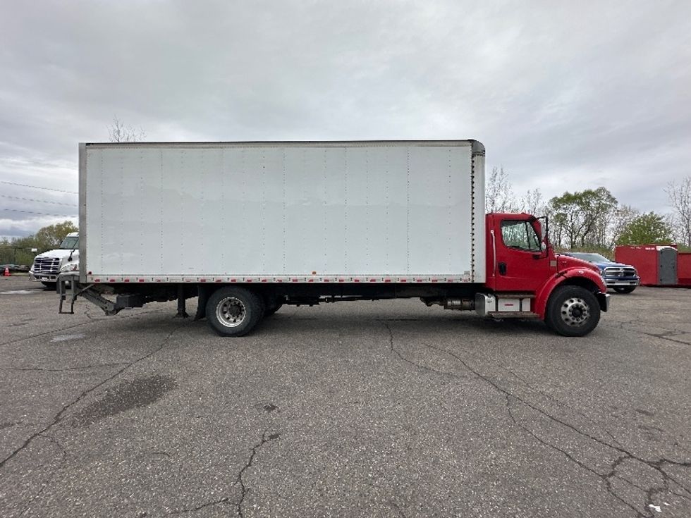 Medium Duty Box Truck-Light and Medium Duty Trucks-Freightliner-2020-M2-Wixom-MI-320,051\n\t\tmiles-$ 29,750 - Image 15