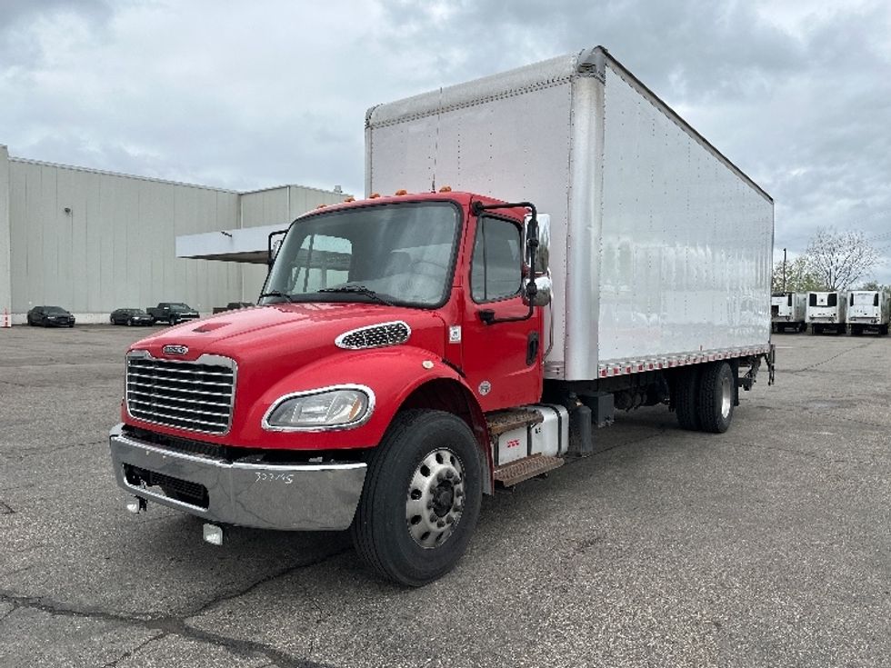 Medium Duty Box Truck-Light and Medium Duty Trucks-Freightliner-2020-M2-Wixom-MI-320,051\n\t\tmiles-$ 29,750 - Image 3