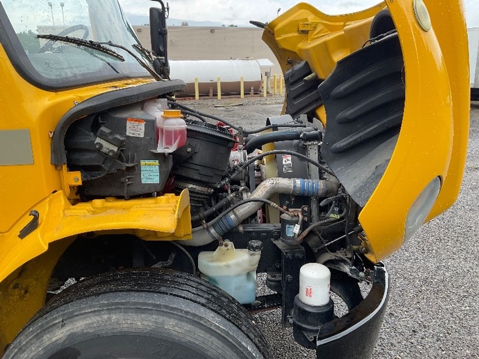 Medium Duty Box Truck-Light and Medium Duty Trucks-Freightliner-2020-M2-Youngstown-OH-154,422\n\t\tmiles-$ 53,000 - Image 23