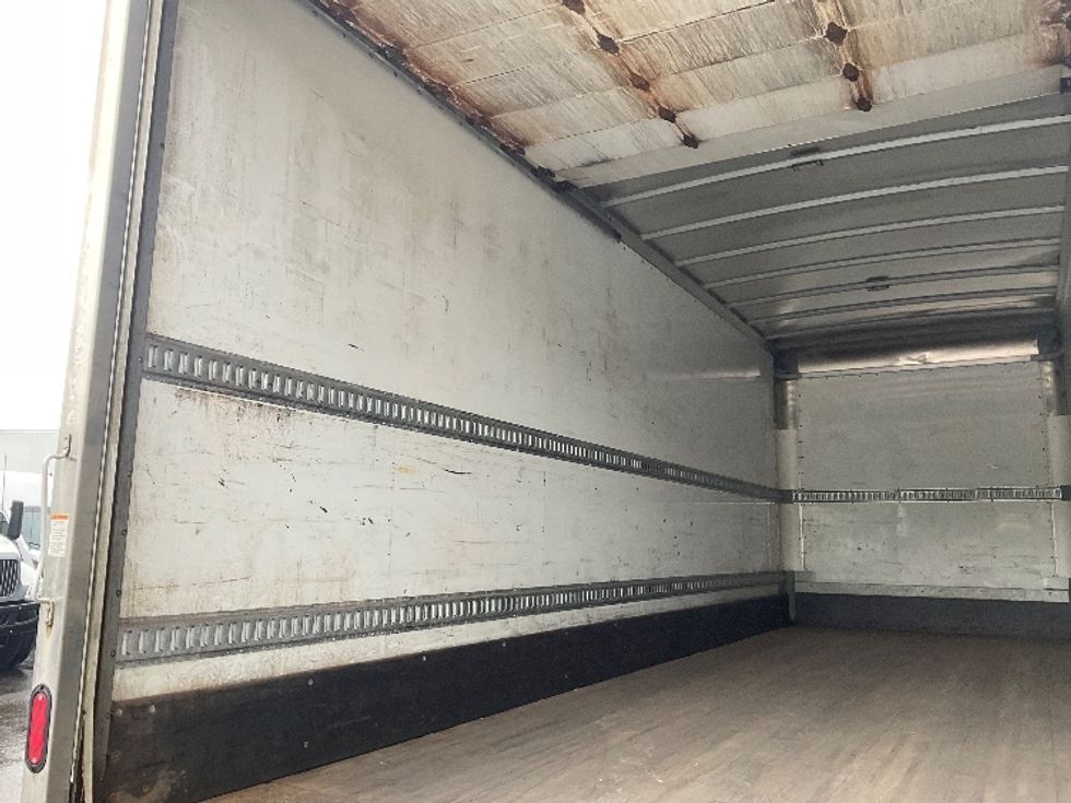 Medium Duty Box Truck-Light and Medium Duty Trucks-Freightliner-2020-M2-Youngstown-OH-206,222\n\t\tmiles-$ 47,750 - Image 11