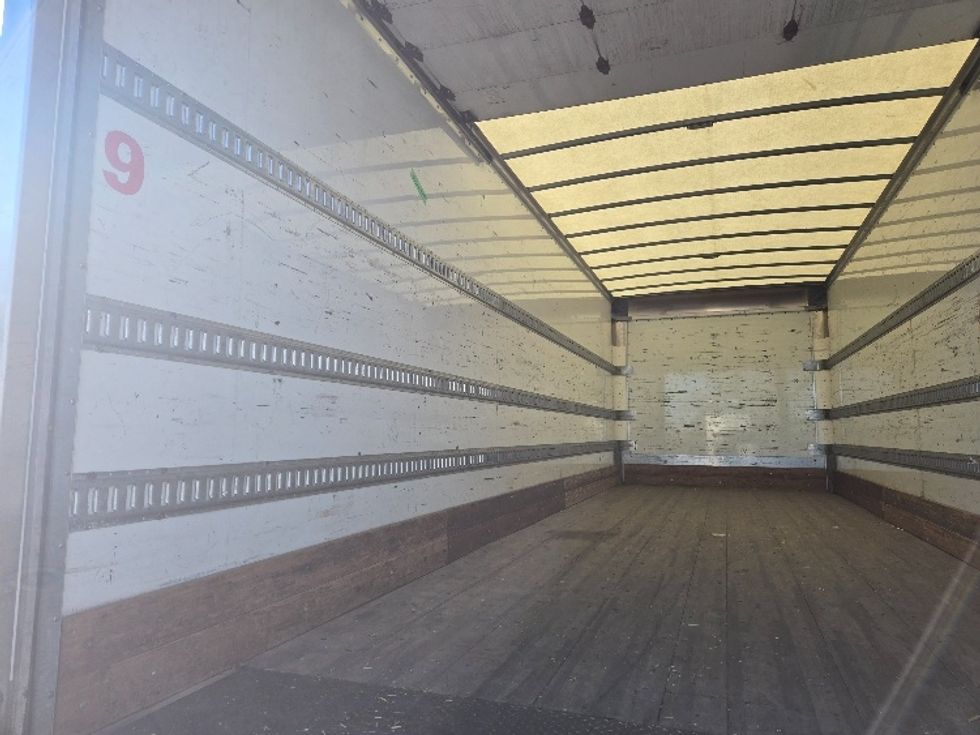 Medium Duty Box Truck-Light and Medium Duty Trucks-Freightliner-2020-M2-Ypsilanti-MI-103,242\n\t\tmiles-$ 60,500 - Image 11