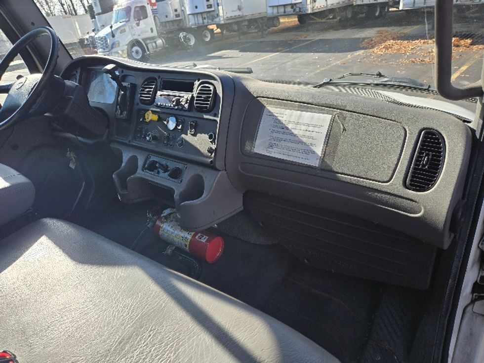 Medium Duty Box Truck-Light and Medium Duty Trucks-Freightliner-2020-M2-Ypsilanti-MI-103,242\n\t\tmiles-$ 60,500 - Image 21