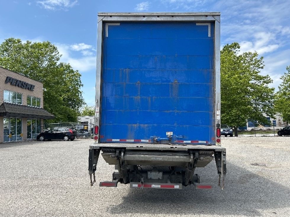 Medium Duty Box Truck-Light and Medium Duty Trucks-Freightliner-2020-M211242S-Delta-BC-107,686\n\t\tkm-$ 102,000 - Image 7