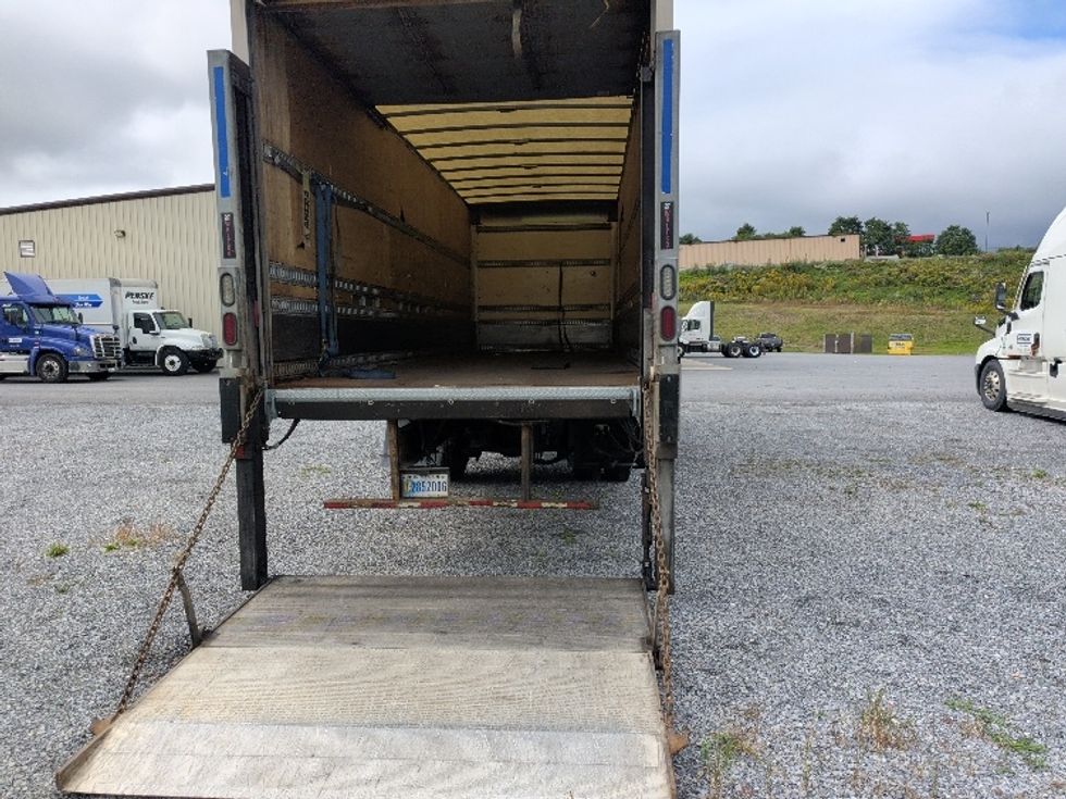 Medium Duty Box Truck-Light and Medium Duty Trucks-Freightliner-2020-M211242S-Duncansville-PA-385,349\n\t\tmiles-$ 60,750 - Image 9