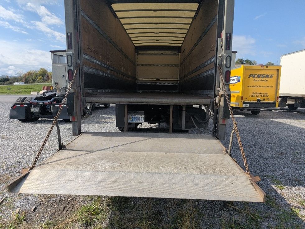 Medium Duty Box Truck-Light and Medium Duty Trucks-Freightliner-2020-M211242S-Duncansville-PA-404,806\n\t\tmiles-$ 62,500 - Image 8