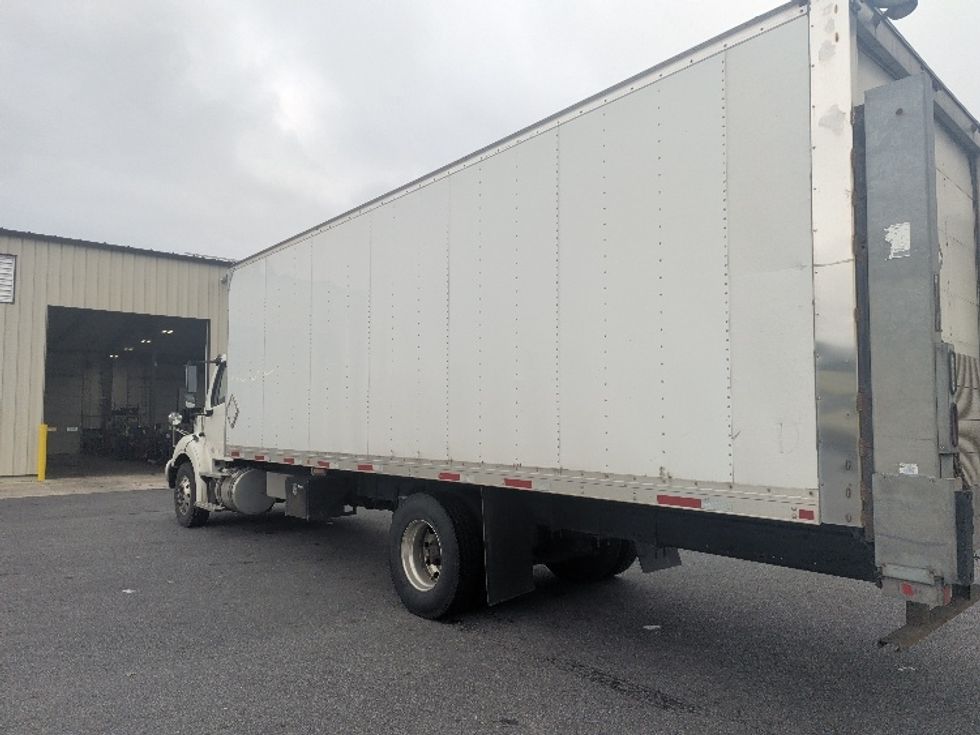 Medium Duty Box Truck-Light and Medium Duty Trucks-Freightliner-2020-M211242S-Duncansville-PA-404,806\n\t\tmiles-$ 62,500 - Image 6