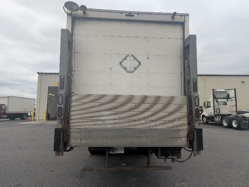 Medium Duty Box Truck-Light and Medium Duty Trucks-Freightliner-2020-M211242S-Duncansville-PA-404,806\n\t\tmiles-$ 62,500 - Image 7