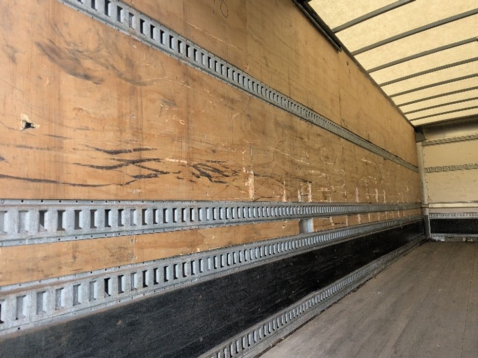 Medium Duty Box Truck-Light and Medium Duty Trucks-Freightliner-2020-M211242S-Duncansville-PA-404,806\n\t\tmiles-$ 62,500 - Image 11