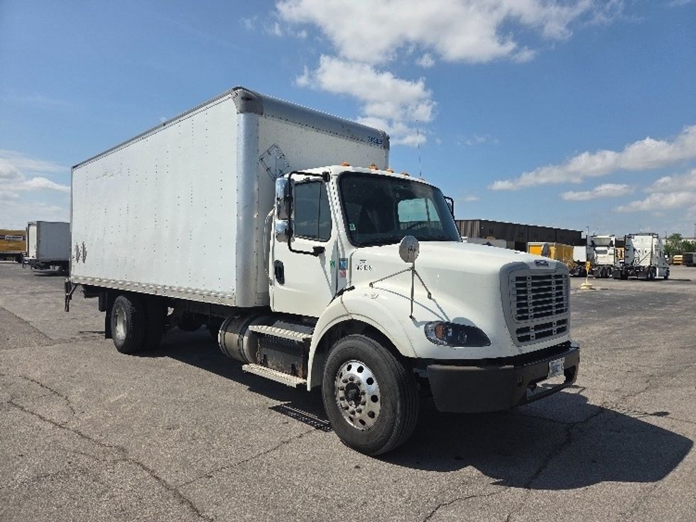 Medium Duty Box Truck-Light and Medium Duty Trucks-Freightliner-2020-M211242S-Kansas City-MO-491,742\n\t\tmiles-$ 59,500 - Image 1