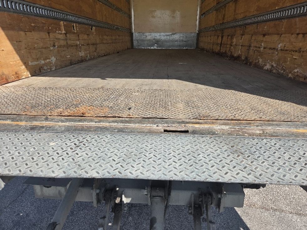 Medium Duty Box Truck-Light and Medium Duty Trucks-Freightliner-2020-M211242S-Kansas City-MO-491,742\n\t\tmiles-$ 59,500 - Image 10