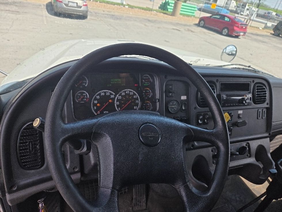 Medium Duty Box Truck-Light and Medium Duty Trucks-Freightliner-2020-M211242S-Kansas City-MO-491,742\n\t\tmiles-$ 59,500 - Image 18