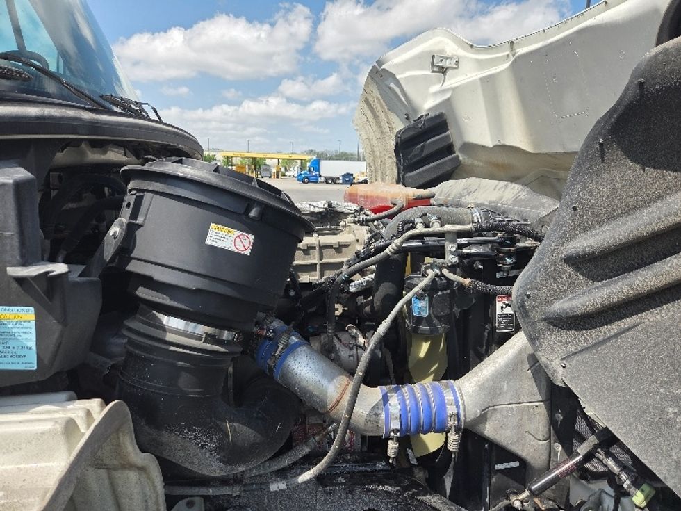 Medium Duty Box Truck-Light and Medium Duty Trucks-Freightliner-2020-M211242S-Kansas City-MO-491,742\n\t\tmiles-$ 59,500 - Image 23