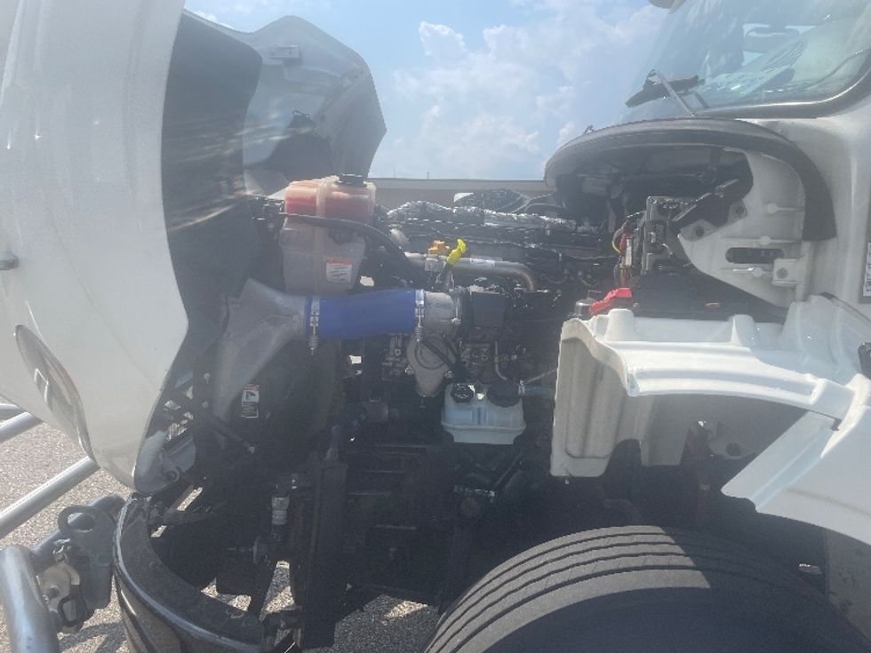 Medium Duty Box Truck-Light and Medium Duty Trucks-Freightliner-2020-M211242S-Lansing-MI-156,331\n\t\tmiles-$ 73,250 - Image 24