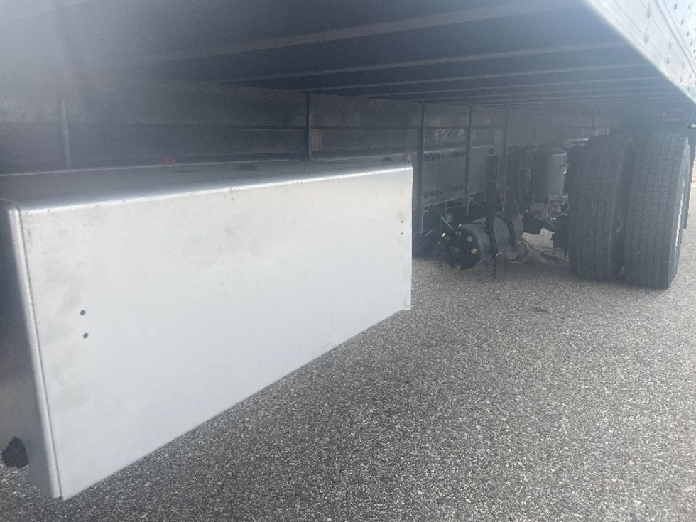 Medium Duty Box Truck-Light and Medium Duty Trucks-Freightliner-2020-M211242S-Lansing-MI-156,331\n\t\tmiles-$ 73,250 - Image 5