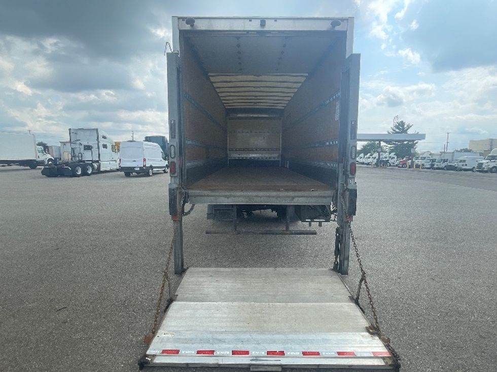 Medium Duty Box Truck-Light and Medium Duty Trucks-Freightliner-2020-M211242S-Lansing-MI-156,331\n\t\tmiles-$ 73,250 - Image 9