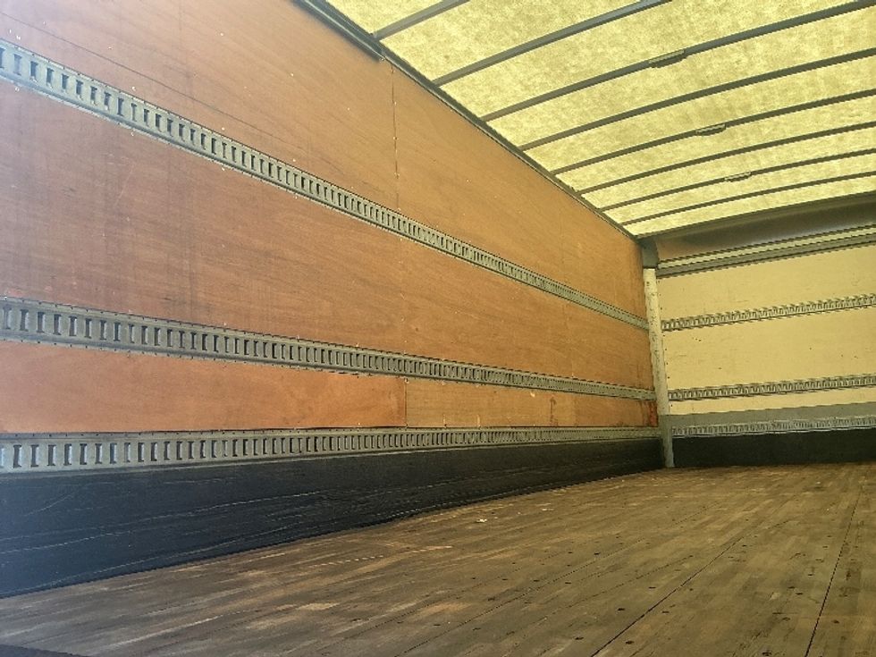 Medium Duty Box Truck-Light and Medium Duty Trucks-Freightliner-2020-M211242S-Lexington-KY-332,656\n\t\tmiles-$ 67,250 - Image 11