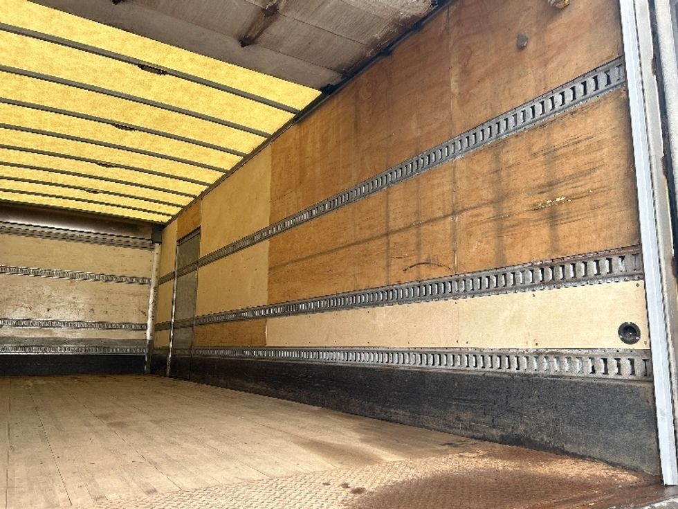 Medium Duty Box Truck-Light and Medium Duty Trucks-Freightliner-2020-M211242S-Lexington-KY-480,625\n\t\tmiles-$ 64,500 - Image 12