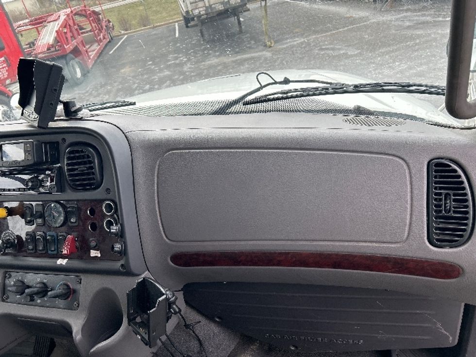 Medium Duty Box Truck-Light and Medium Duty Trucks-Freightliner-2020-M211242S-Lexington-KY-480,625\n\t\tmiles-$ 64,500 - Image 21