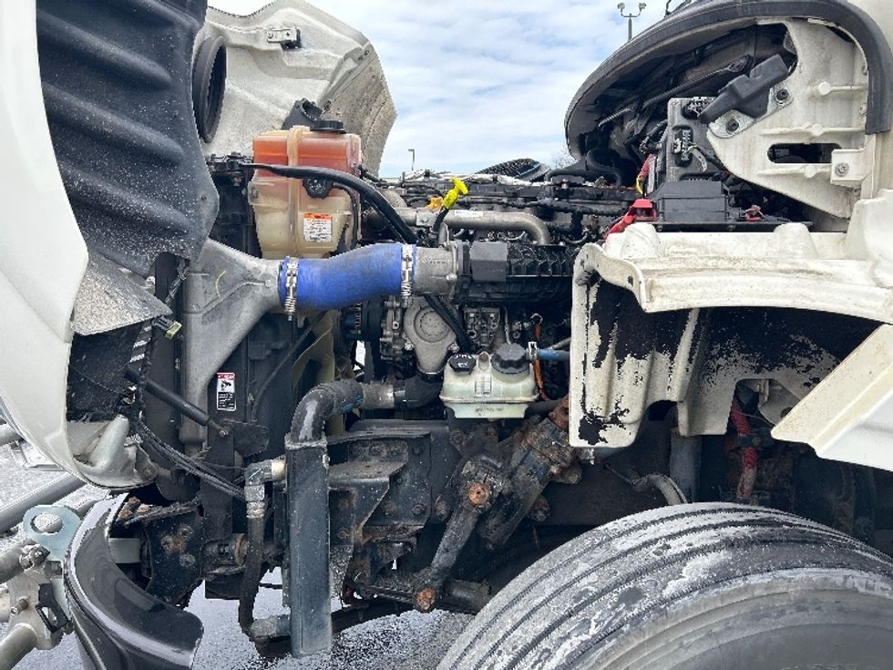 Medium Duty Box Truck-Light and Medium Duty Trucks-Freightliner-2020-M211242S-Lexington-KY-480,625\n\t\tmiles-$ 64,500 - Image 23