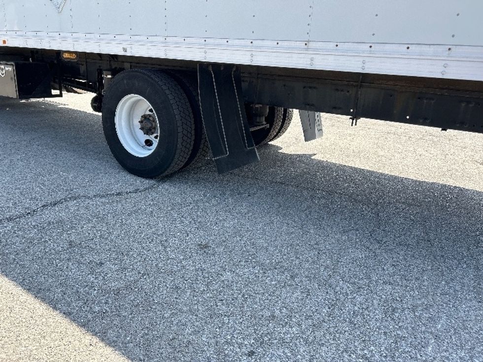 Medium Duty Box Truck-Light and Medium Duty Trucks-Freightliner-2020-M211242S-Saginaw-MI-416,843\n\t\tmiles-$ 59,250 - Image 5