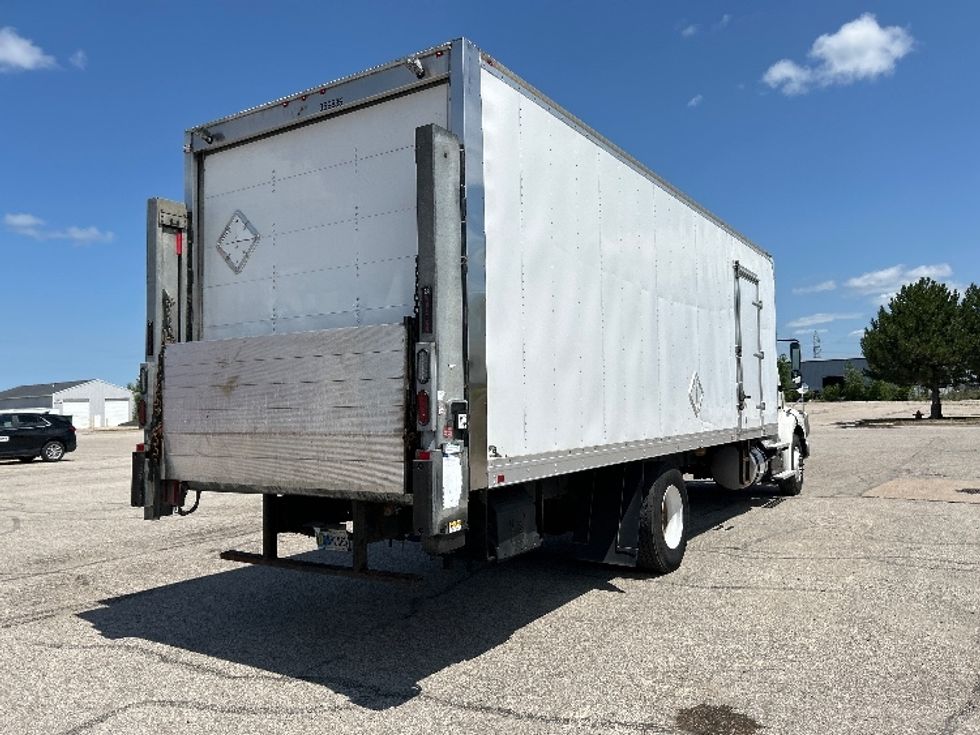 Medium Duty Box Truck-Light and Medium Duty Trucks-Freightliner-2020-M211242S-Saginaw-MI-426,427\n\t\tmiles-$ 58,500 - Image 12