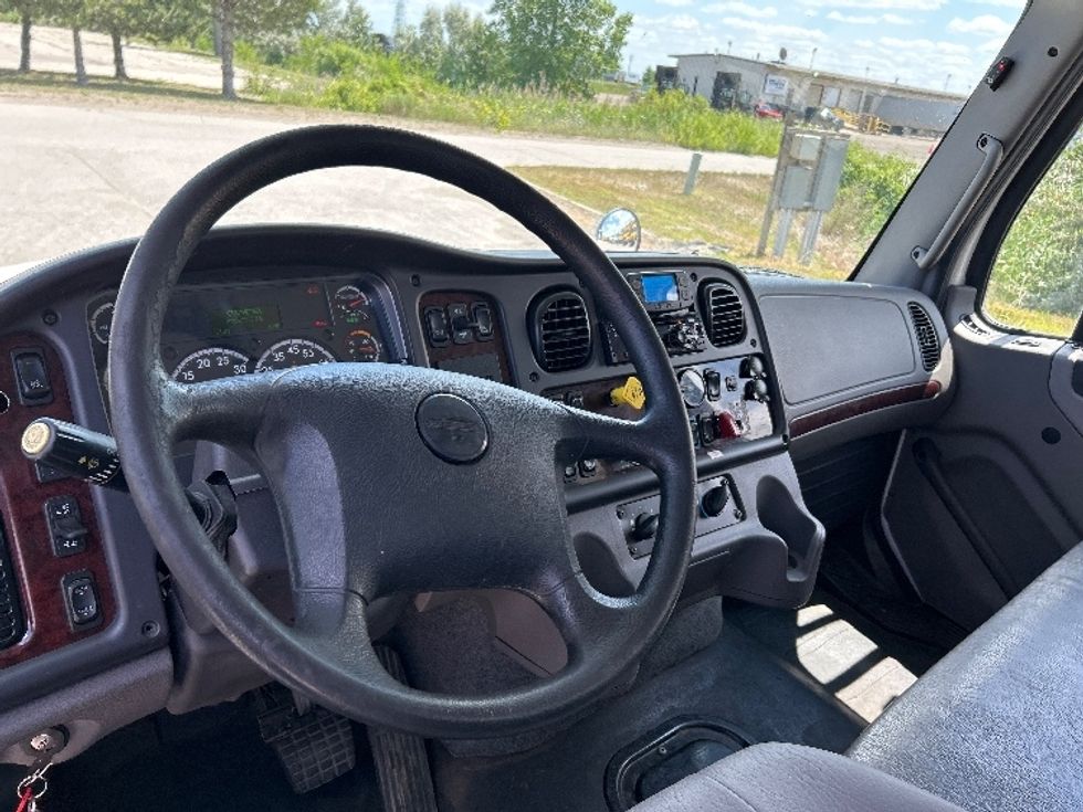 Medium Duty Box Truck-Light and Medium Duty Trucks-Freightliner-2020-M211242S-Saginaw-MI-426,427\n\t\tmiles-$ 58,500 - Image 16