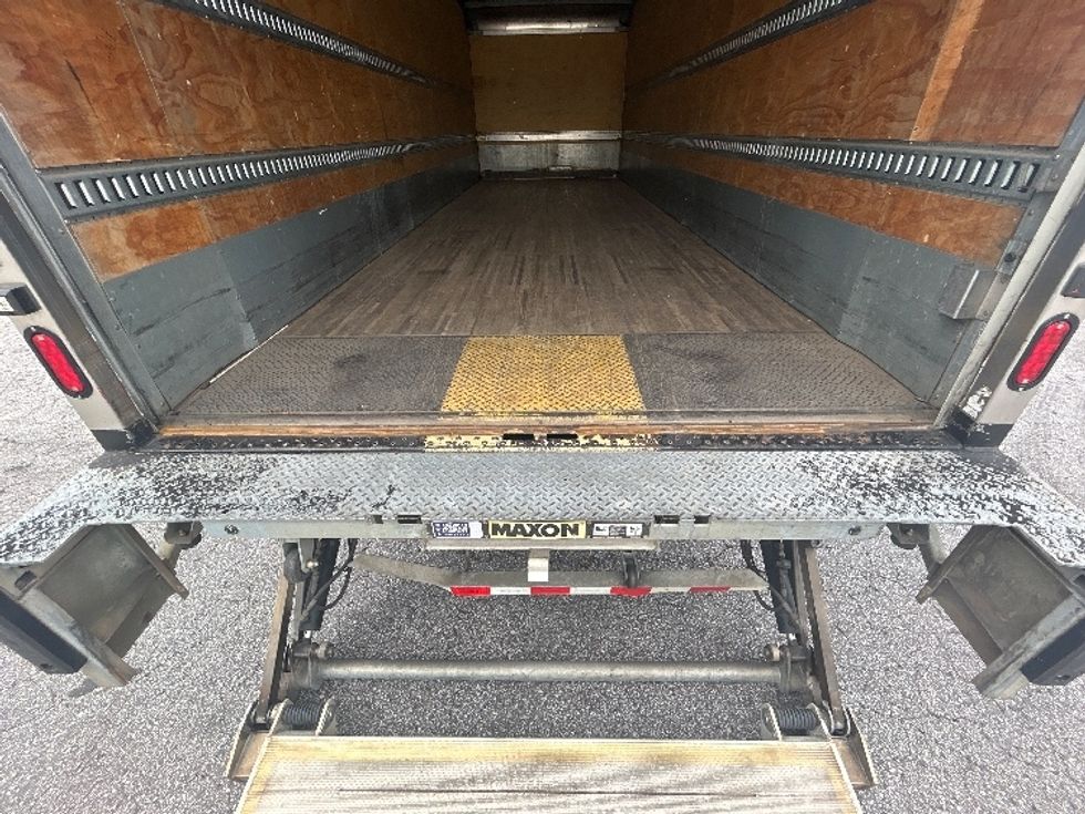 Medium Duty Box Truck-Light and Medium Duty Trucks-Freightliner-2020-M211264S-Atlanta (Conyers)-GA-254,258\n\t\tmiles-$ 90,500 - Image 10